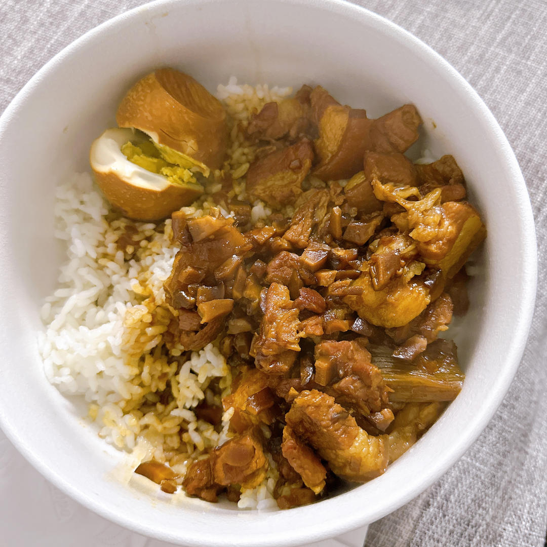 好吃到停不下来的卤肉饭