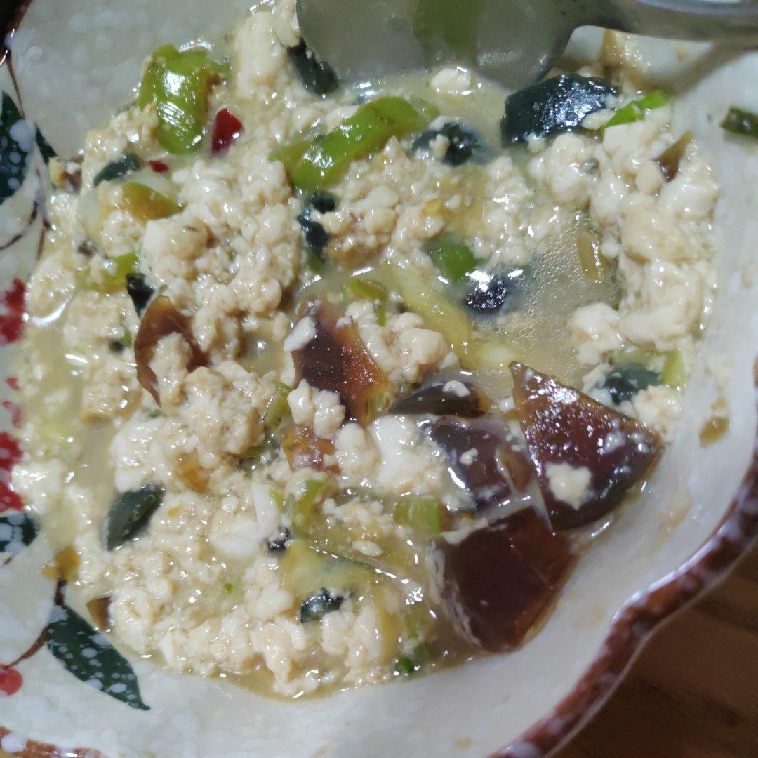 皮蛋拌豆腐（从这道菜说起，如何拌出好吃的凉拌菜）