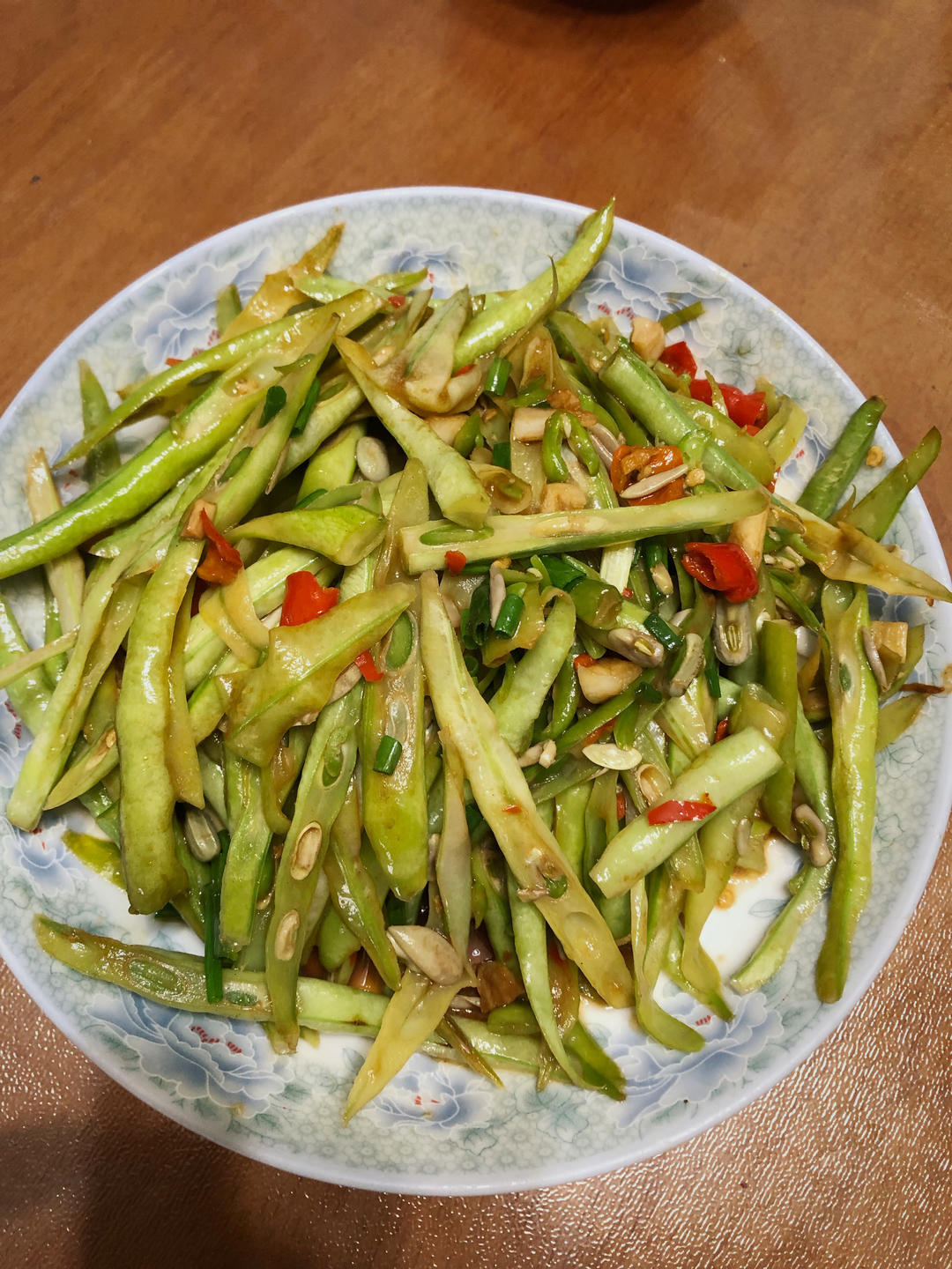 不吃不知道，一吃吓一跳的蒜香素炒豆角