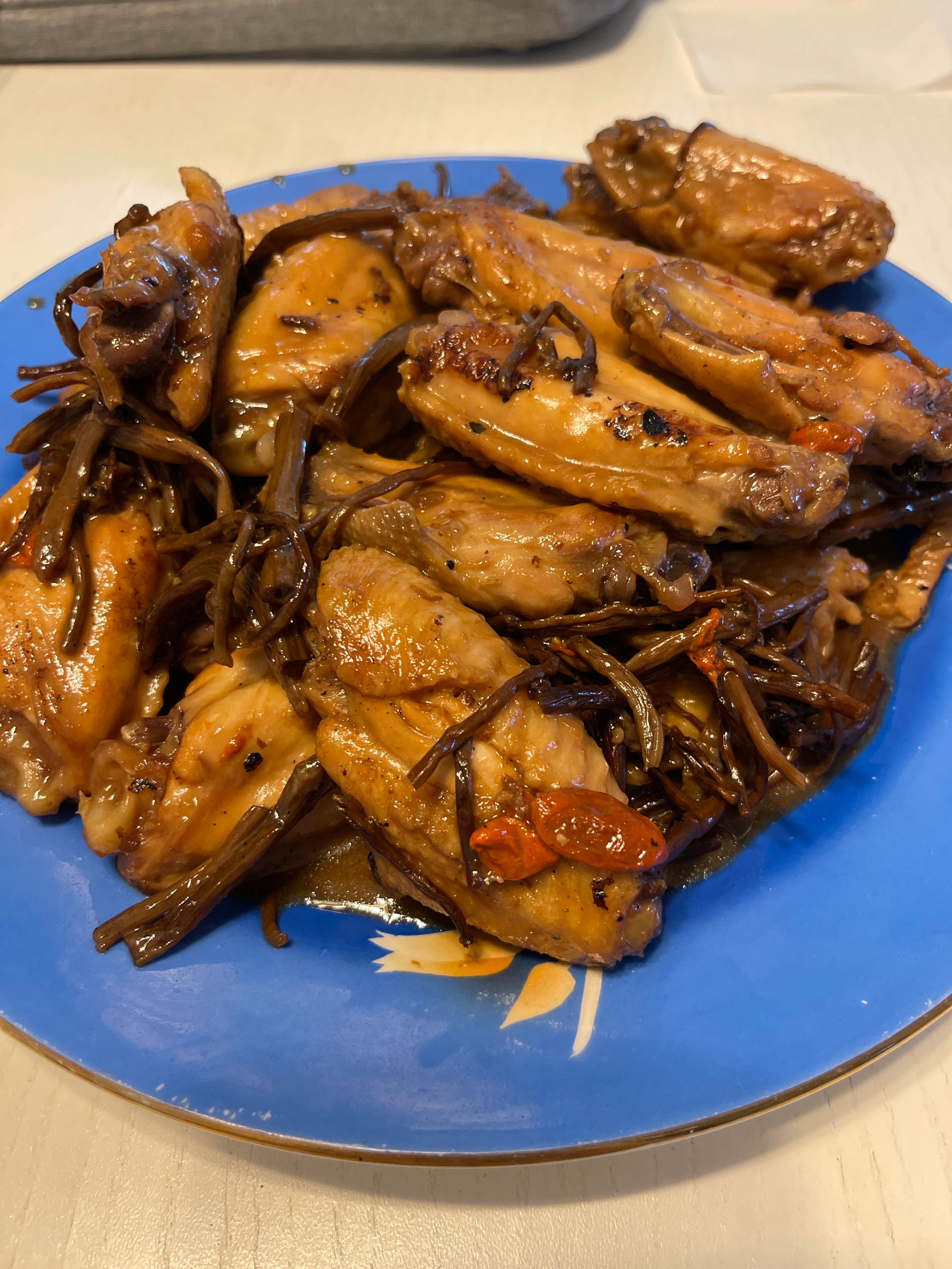 茶树菇炖鸡翅「超级鲜」