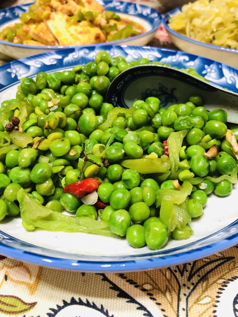 清炒豌豆米