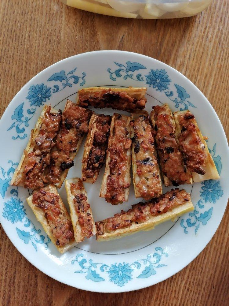 香菇猪肉酿春笋