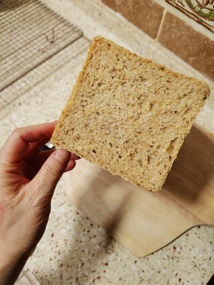 100%全麦吐司（无糖无油）