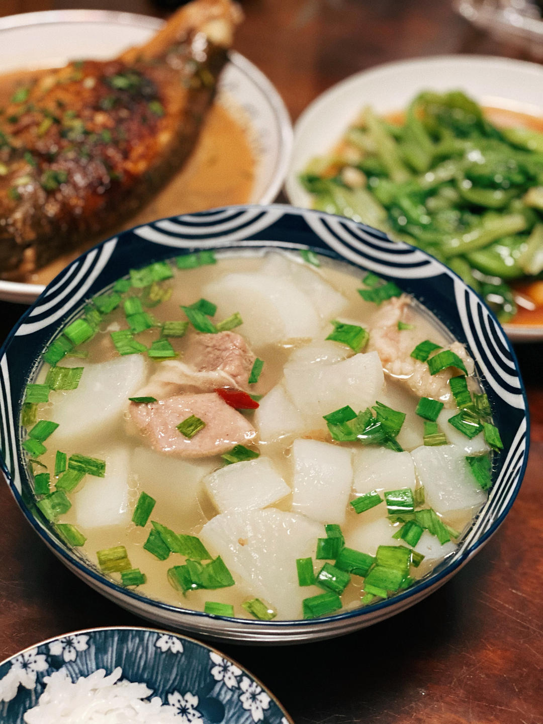 冬日限定——清炖萝卜牛腩（照例附蘸料）