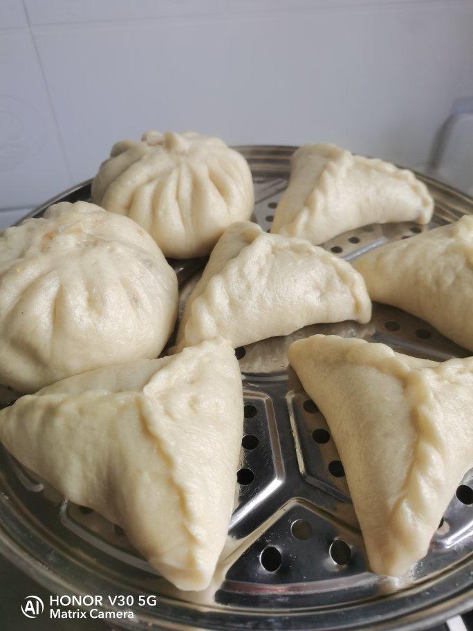 哂呖呖做的家常糖三角 糖包子 红糖芝麻馅 儿时的味道 附细节视频详解