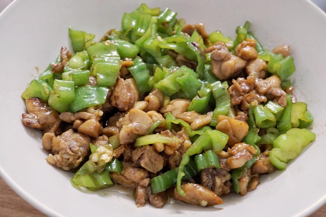 青椒炒鸡腿肉（大厨级别）