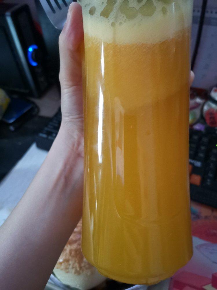 鲜榨蜂蜜橙汁