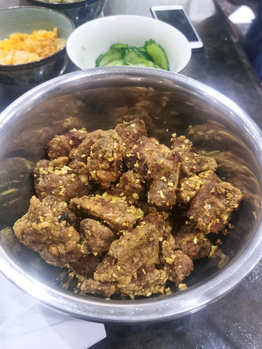 金牌蒜香排骨