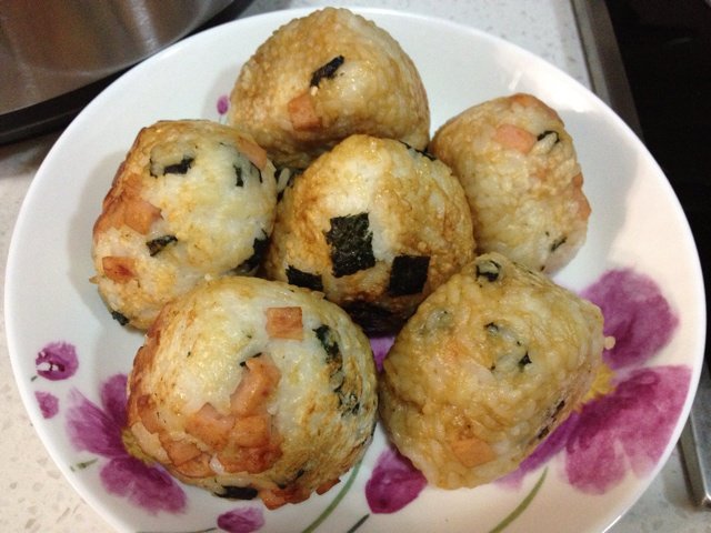 日式烤饭团