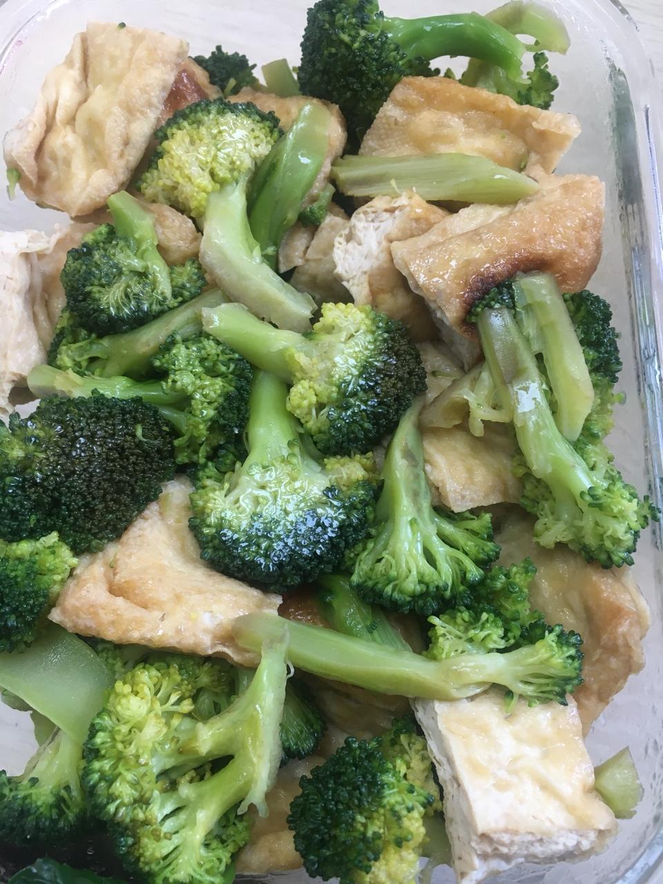 清炒西兰花豆腐果