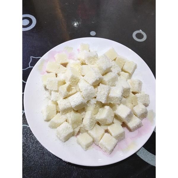 椰蓉牛奶小方