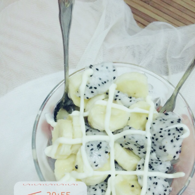 酸奶水果沙拉