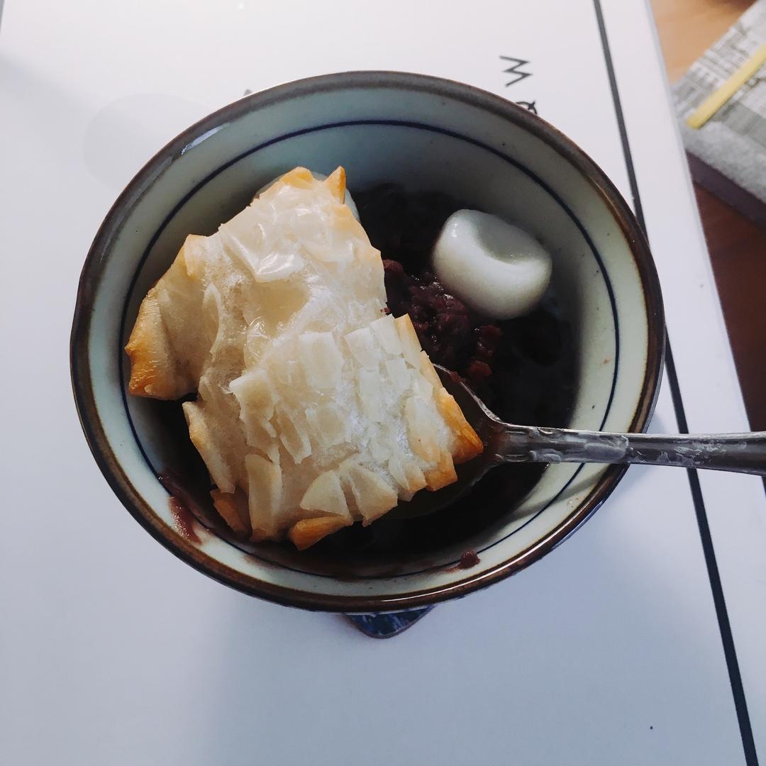 日式の烤年糕红豆汤