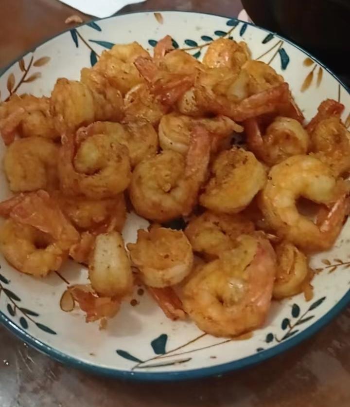 绝对不能错过！好吃到舔盘的椒盐大虾🦐