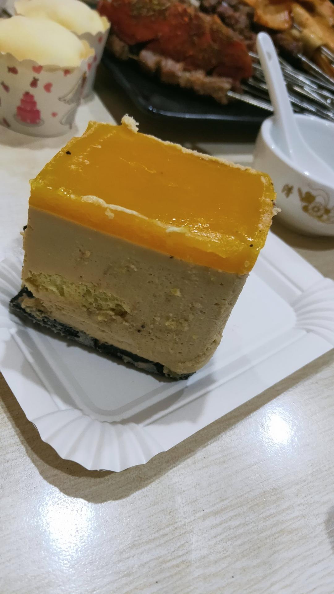 芒果慕斯（镜面）八寸