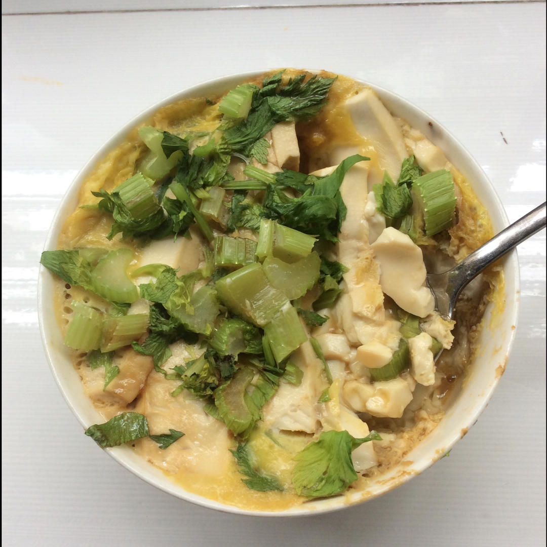 五分钟鸡蛋豆腐羹（附盒装豆腐脱模大法！）