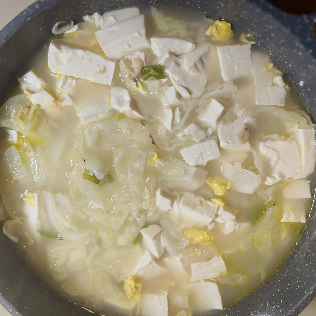 白菜鸡蛋豆腐汤