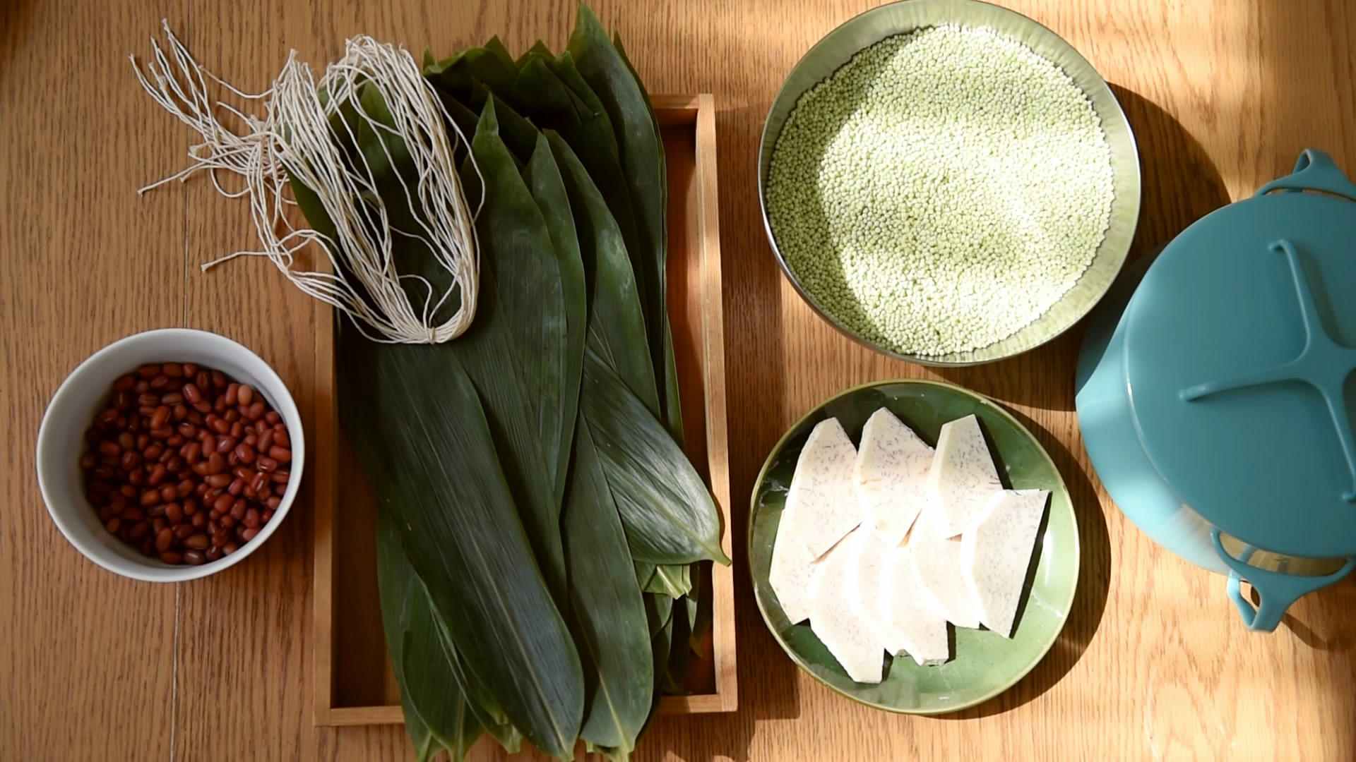 绿油油泰式西米粽子（红豆/香芋馅）（内含料理视频）的做法 步骤2