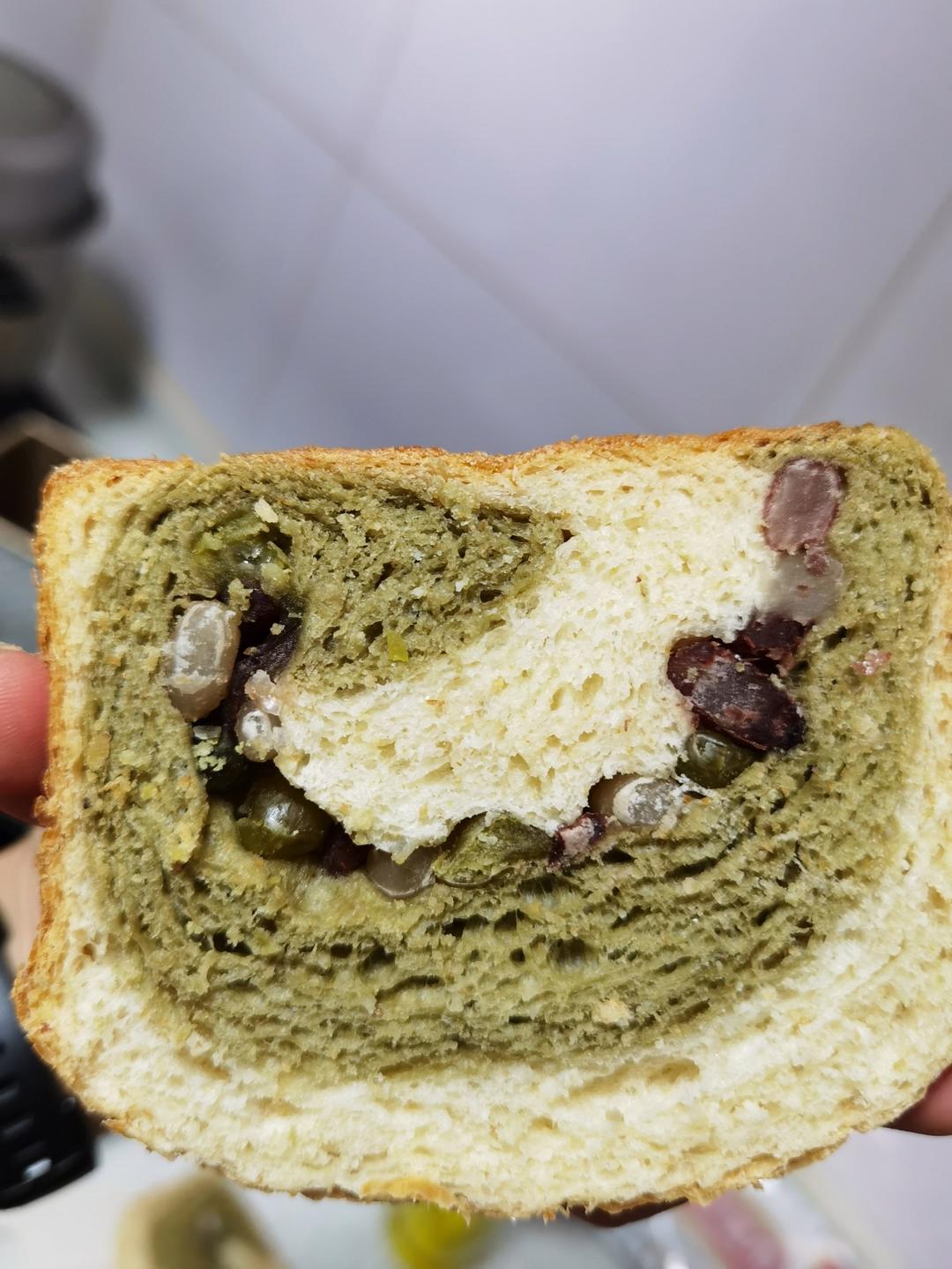 抹茶蜜豆吐司