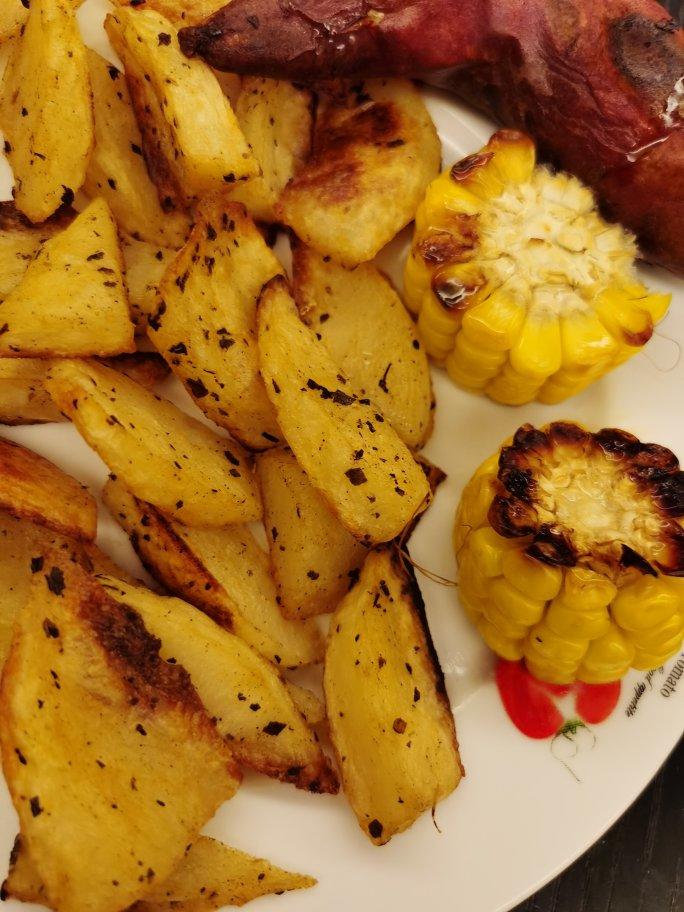 烤土豆、烤薯角