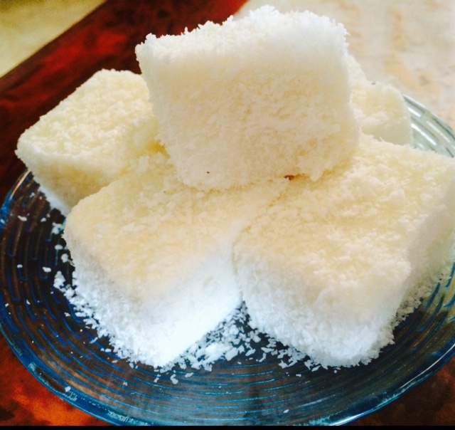 lxqueen做的椰蓉椰汁糕