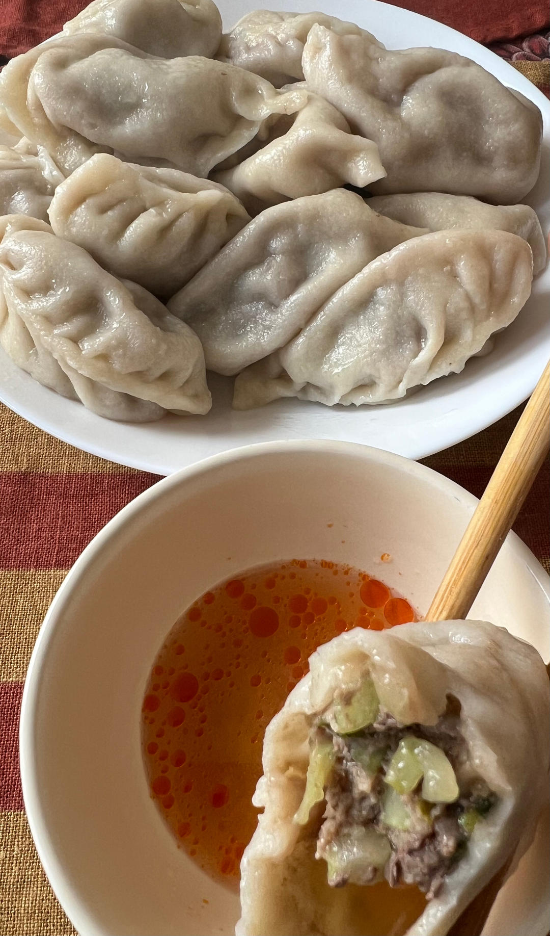 芹菜牛肉水饺