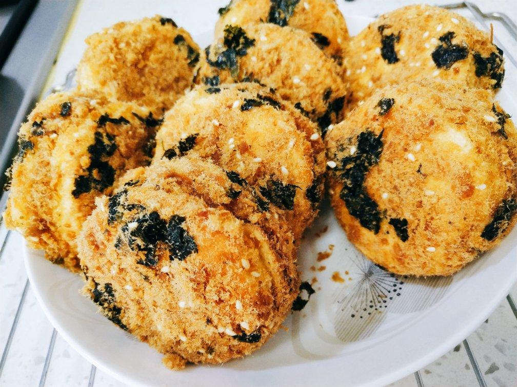 美味海苔肉松小贝