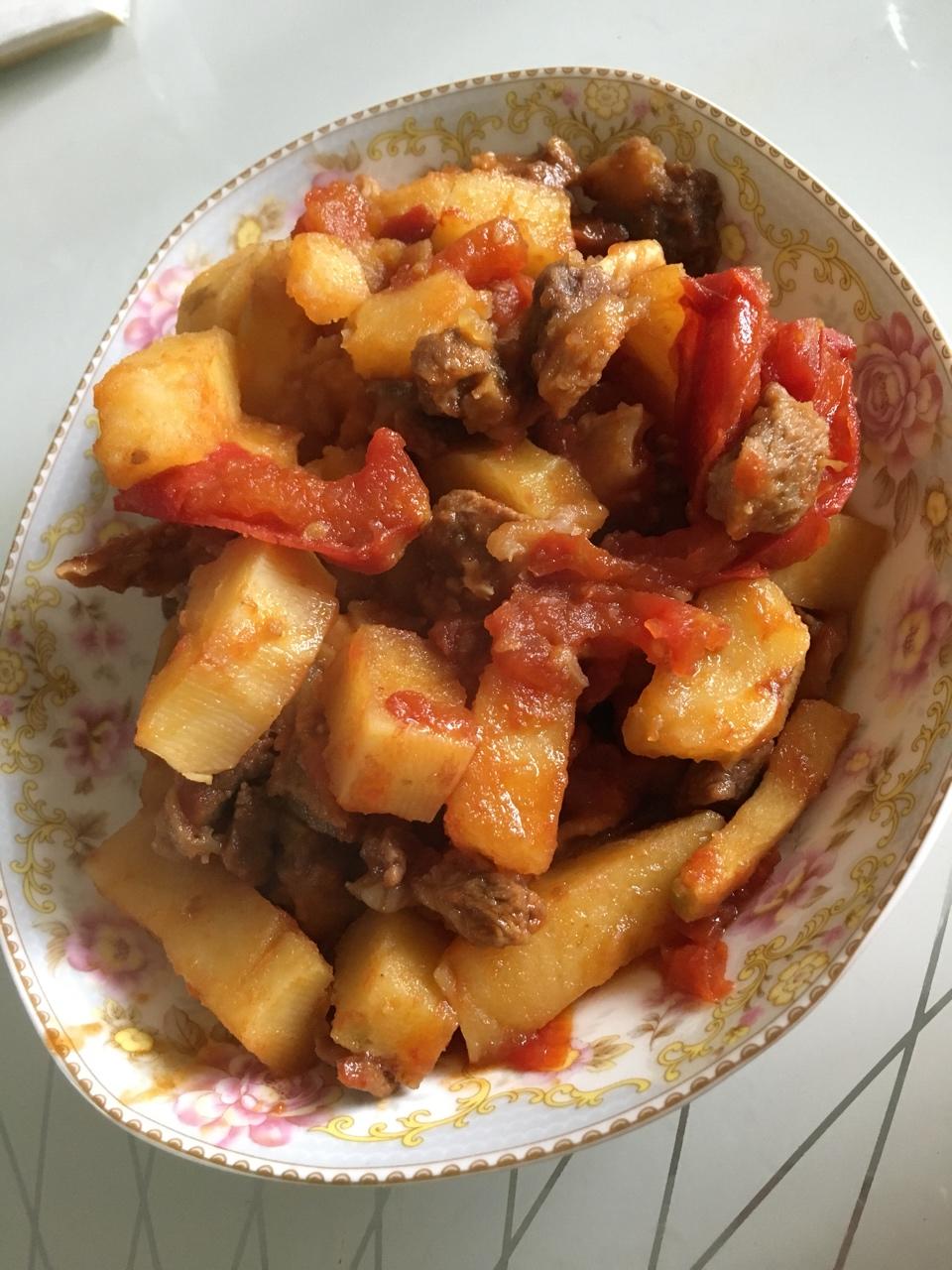 番茄土豆炖牛腩