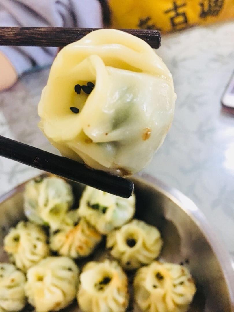 小生煎包子