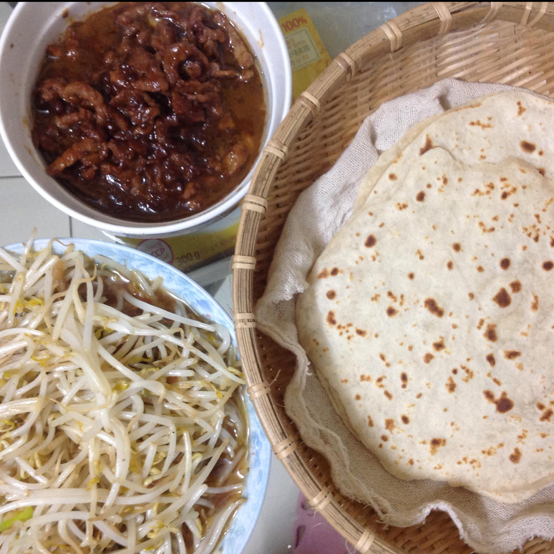 春饼的做法（北方习俗吃的摊春饼）