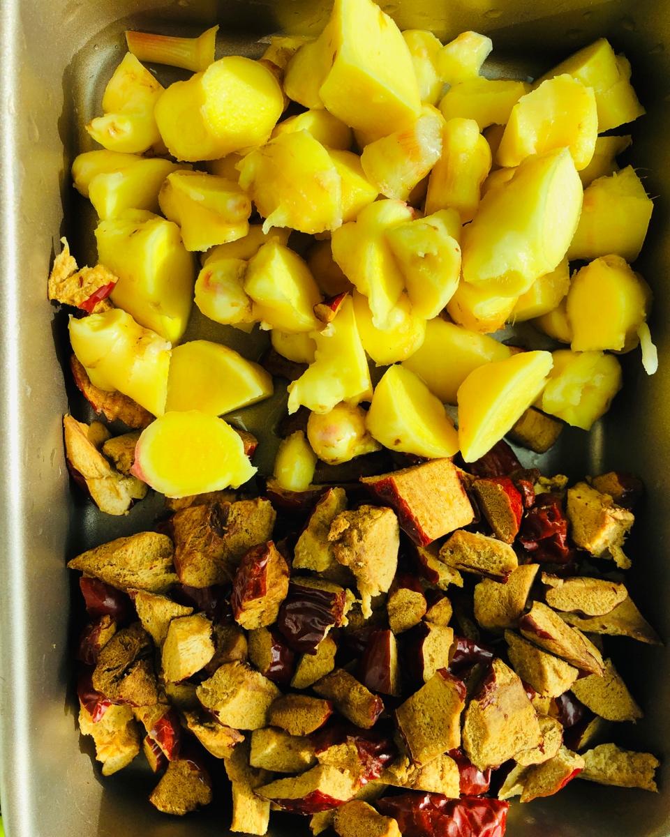 生姜红枣红糖姜茶