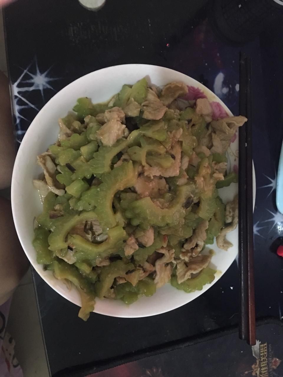 苦瓜炒肉 不苦又下火