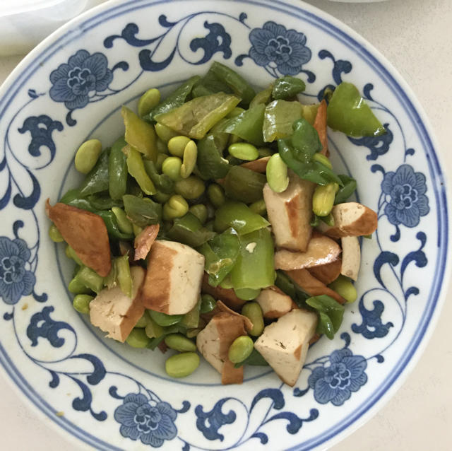 青椒毛豆炒香干