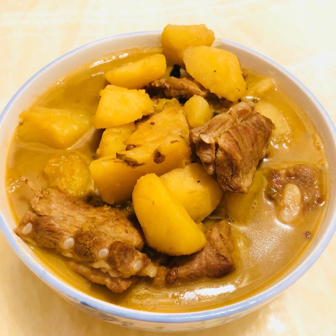 超级下饭的土豆烧排骨