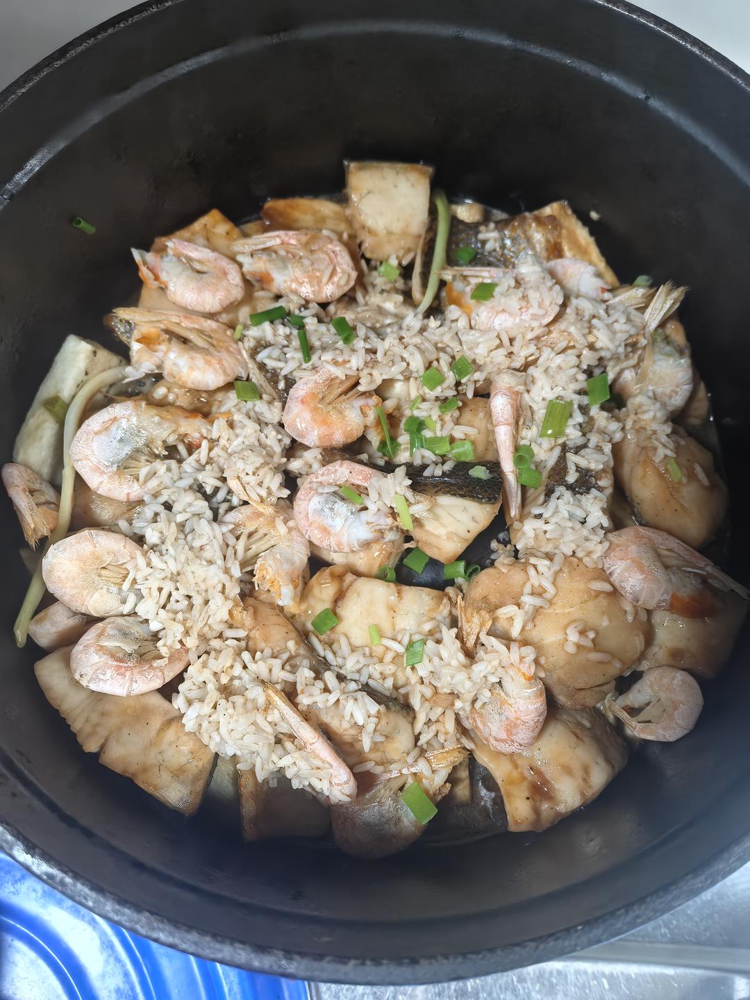 鲜虾鲈鱼煲(鲜掉眉毛)