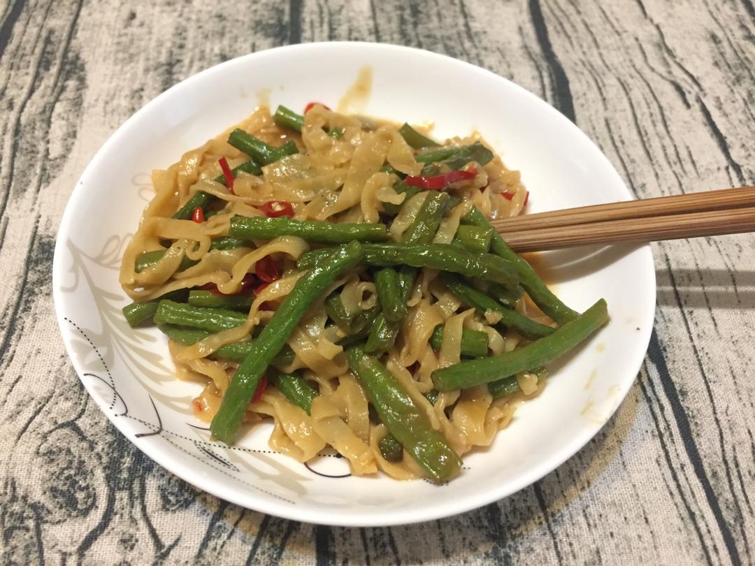 豆角焖面
