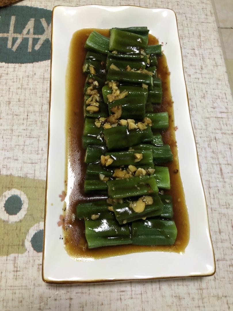 秋葵最好吃的做法，蒜香秋葵