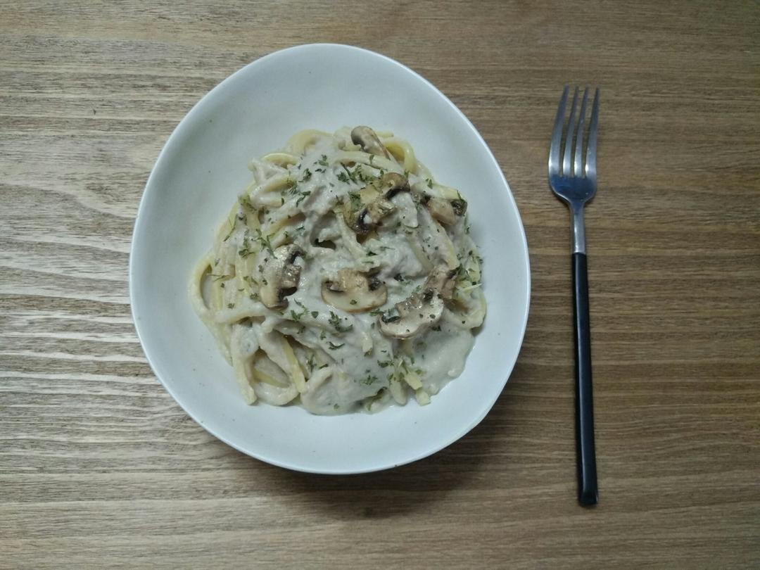 20分钟快手低脂伪白酱蘑菇意面