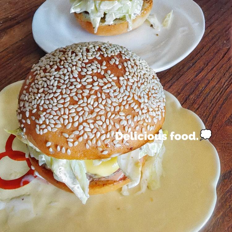 汉堡包(牛肉饼) Hamburger