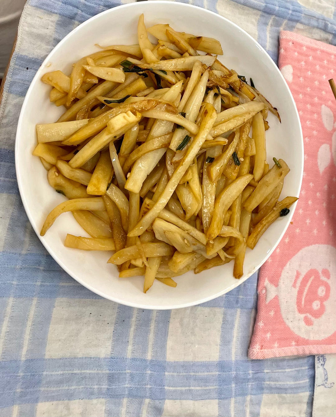清炒藕丝