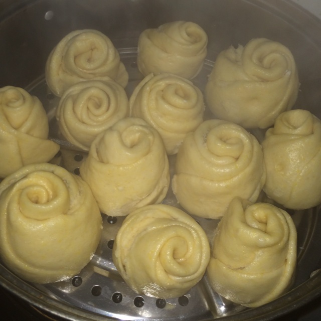 黄玫瑰馒头