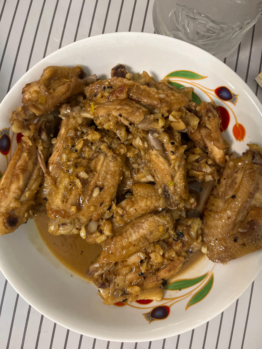 蒜香鸡翅，这才是鸡翅最好吃的做法