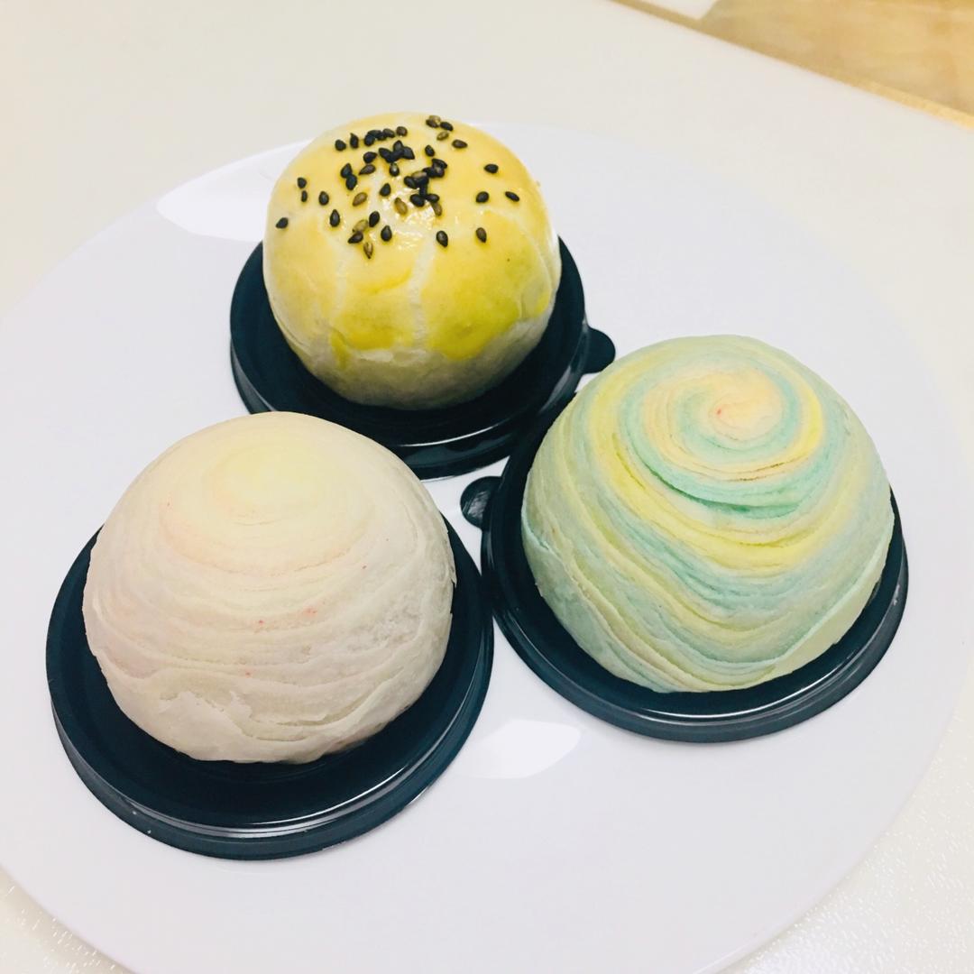 彩虹蛋黄酥（独角兽蛋黄酥）