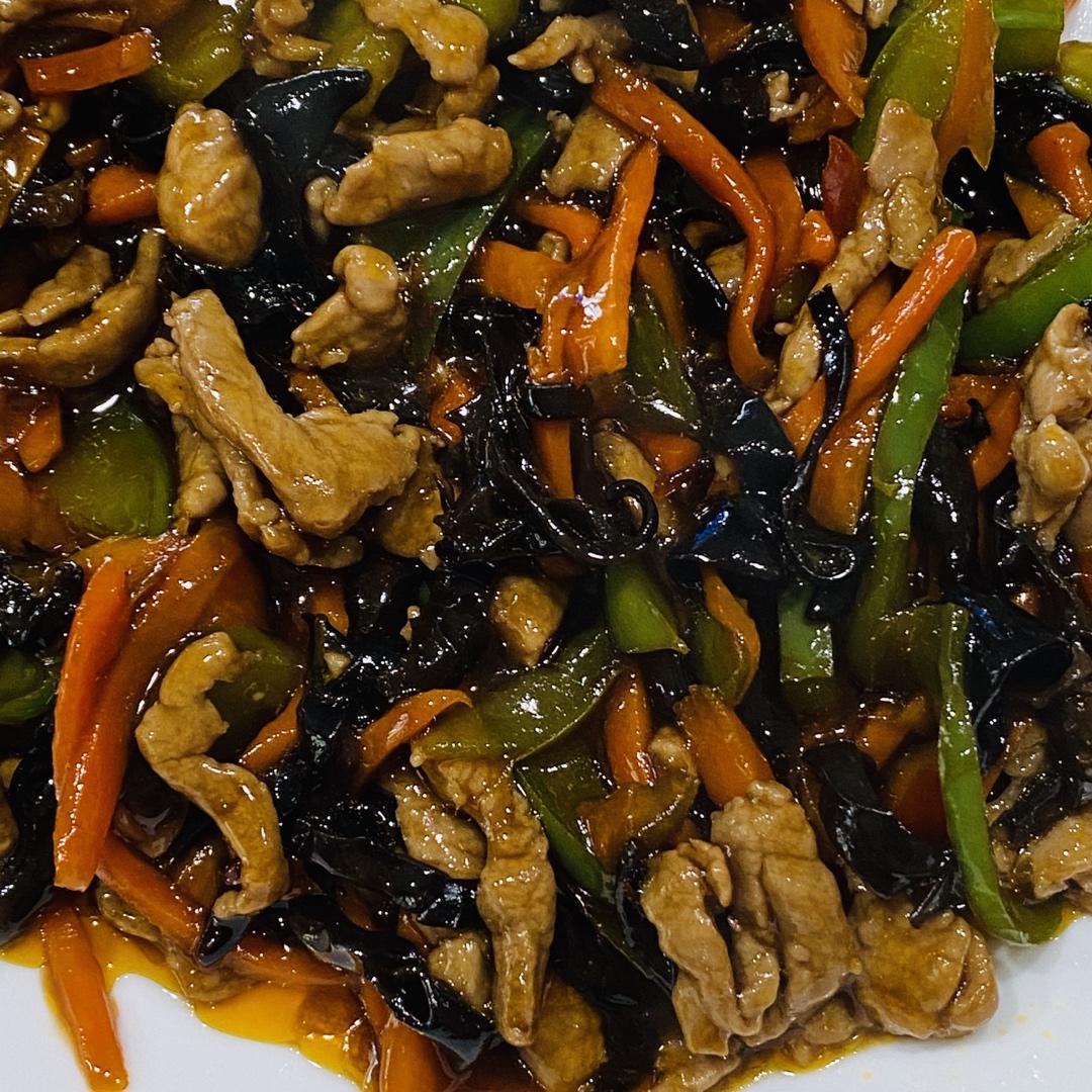 超好吃的鱼香肉丝（做法相当简单，一看就会）