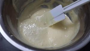 无油酸奶蛋糕【内附脱水酸奶仿真轻乳酪做法】淡淡滴芝士蛋糕口感的做法 步骤4