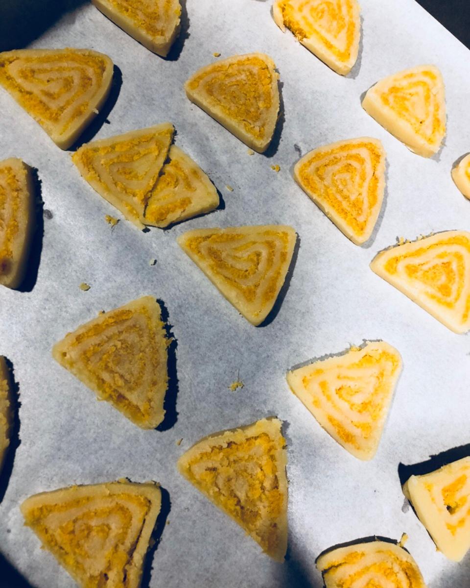 《Tinrry+》咸蛋黄肉松饼干