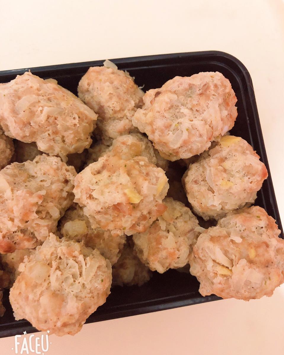 香菇胡萝卜鸡胸肉丸