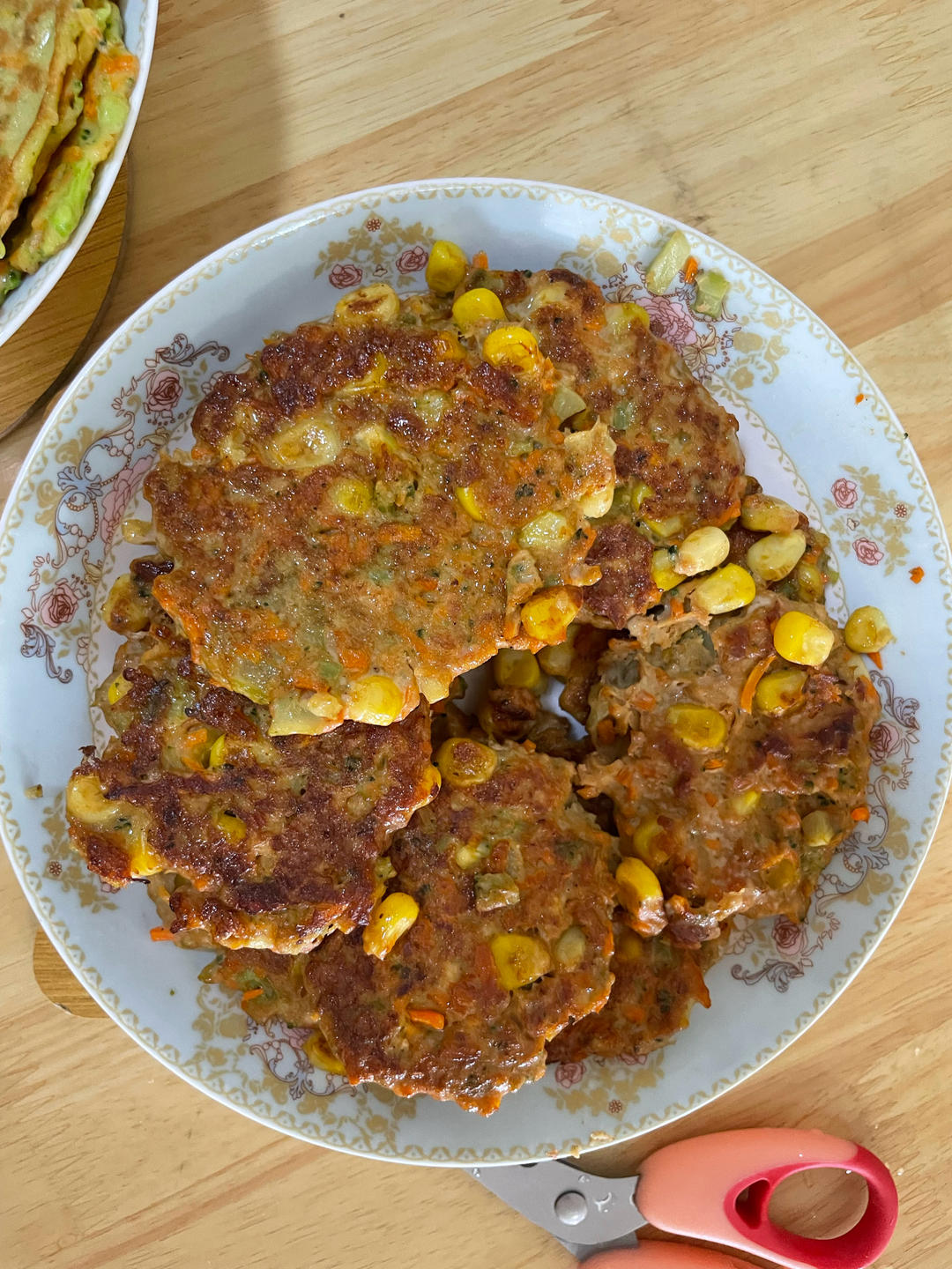 好吃不胖！低脂低卡时蔬鸡肉饼！快乐减脂！！