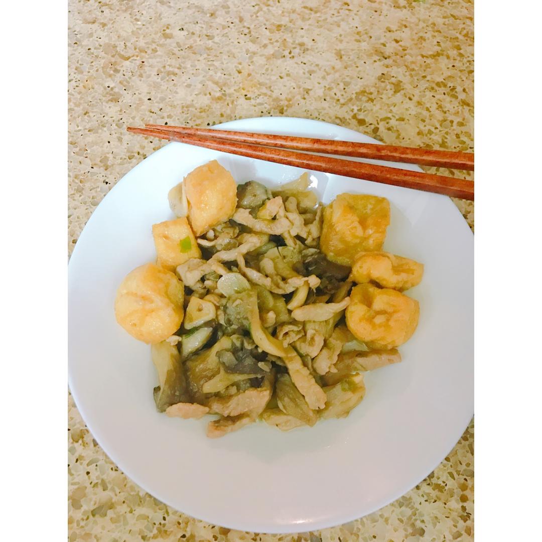 平菇炒肉