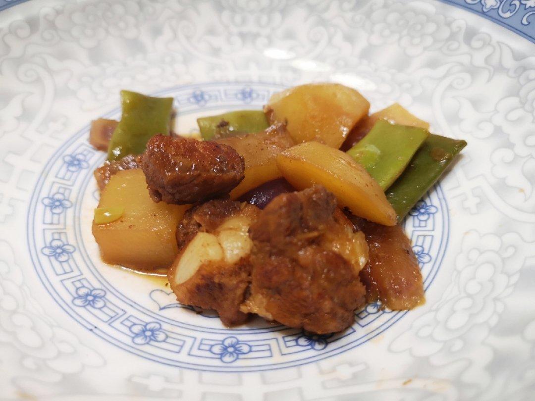 土豆扁豆角红烧排骨